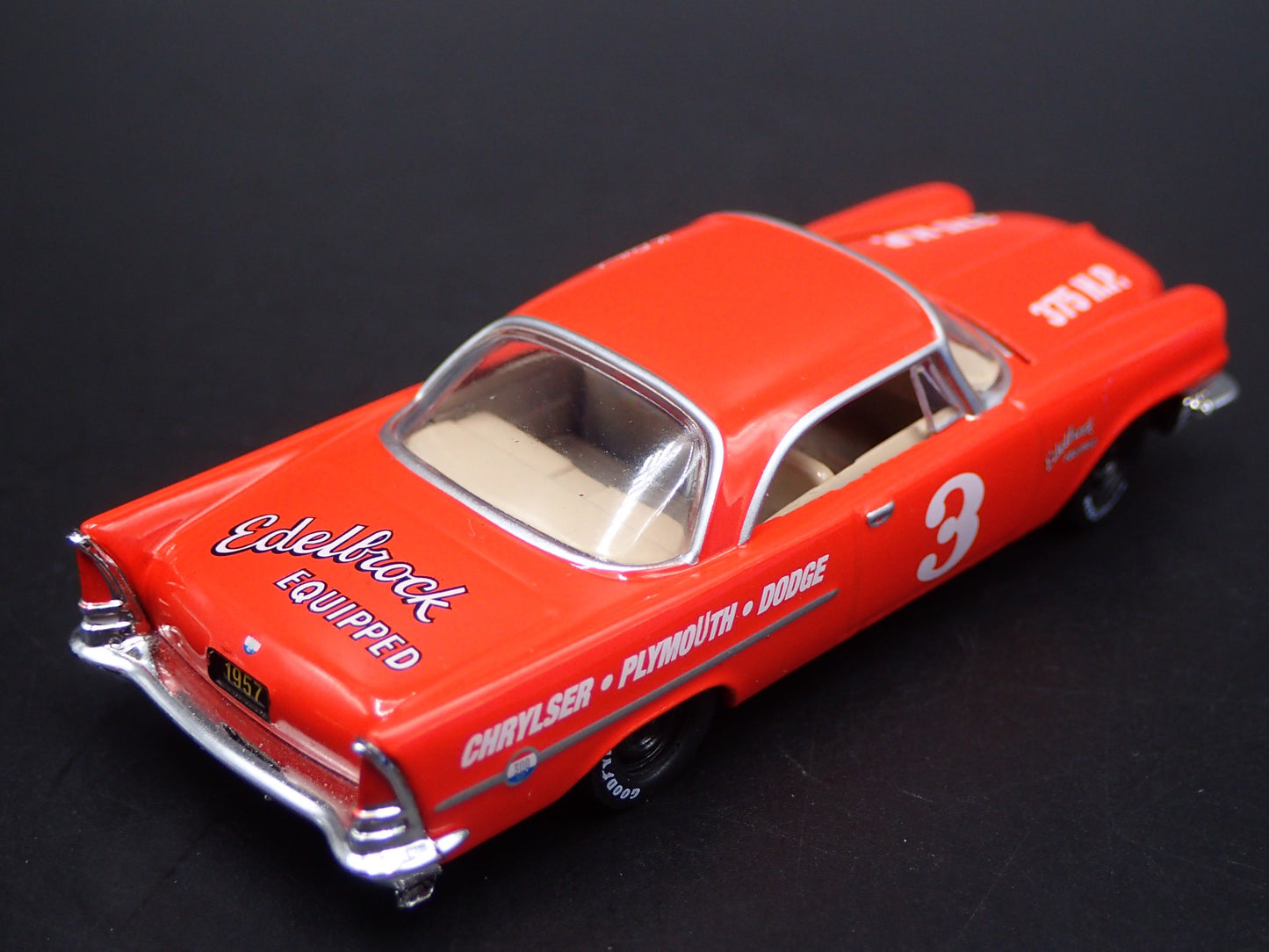 1957 57 CHRYSLER 300C EDELBROCK 1:64 SCALE COLLECTIBLE DIORAMA DIECAST MODEL CAR