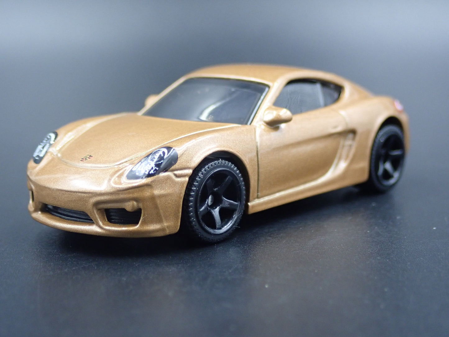 2012-2016 PORSCHE CAYMAN RARE 1:64 SCALE COLLECTIBLE DIORAMA DIECAST MODEL CAR