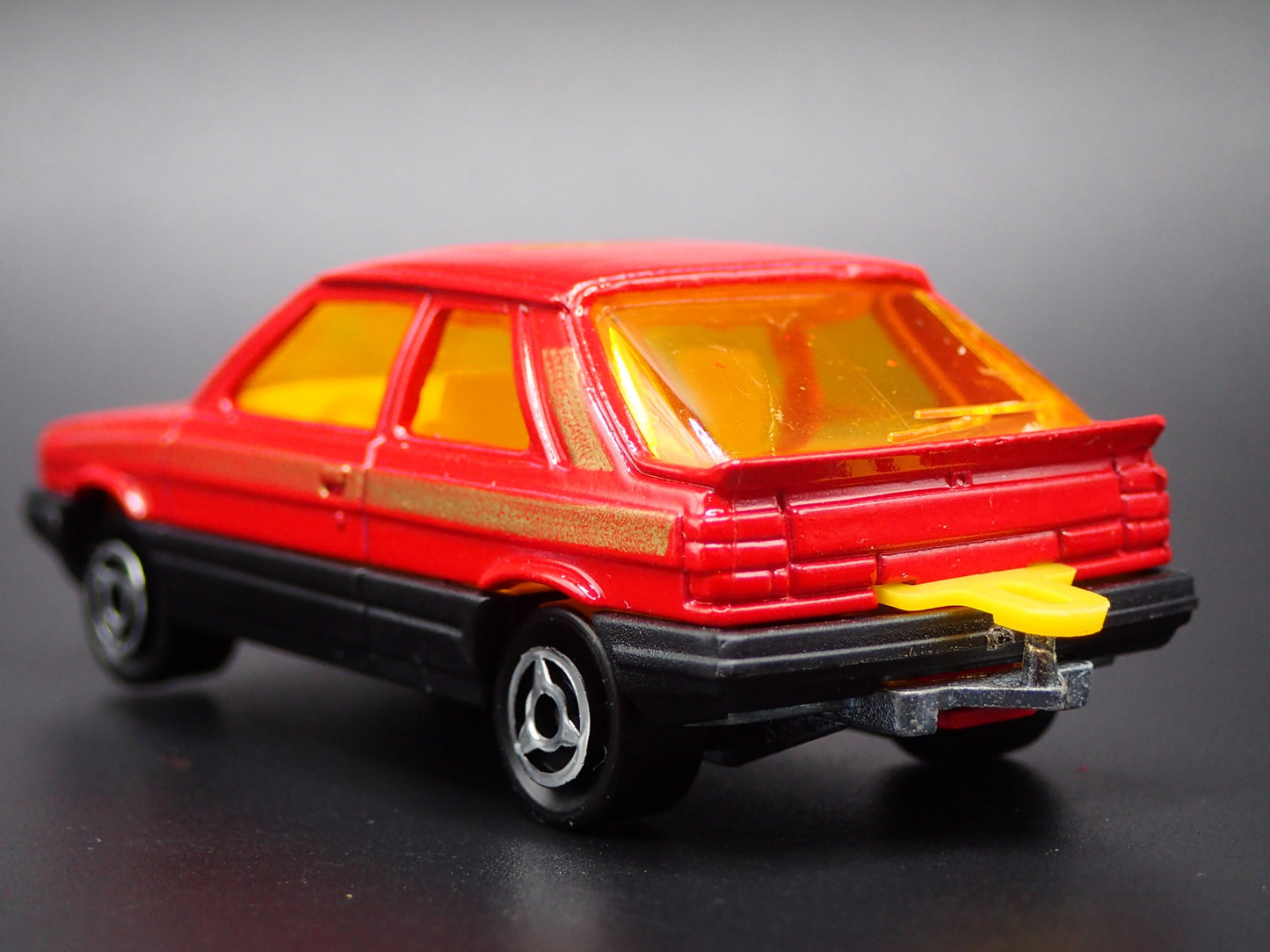 1984-1996 RENAULT 5 ENCORE RED 1:64 SCALE COLLECTIBLE DIORAMA DIECAST MODEL CAR