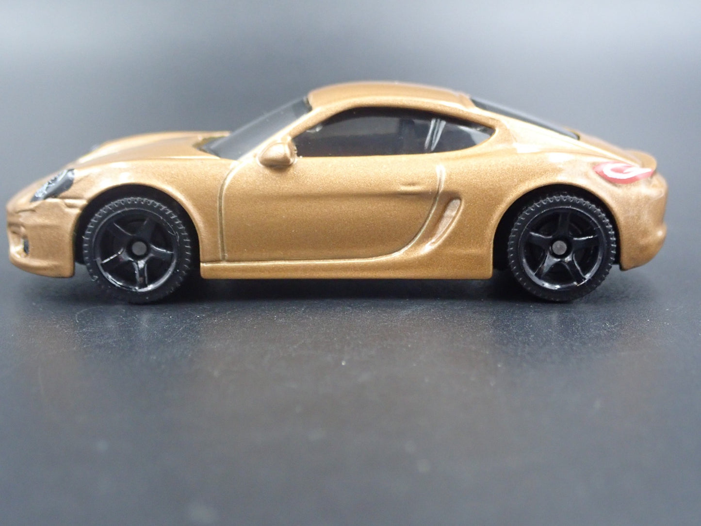 2012-2016 PORSCHE CAYMAN RARE 1:64 SCALE COLLECTIBLE DIORAMA DIECAST MODEL CAR