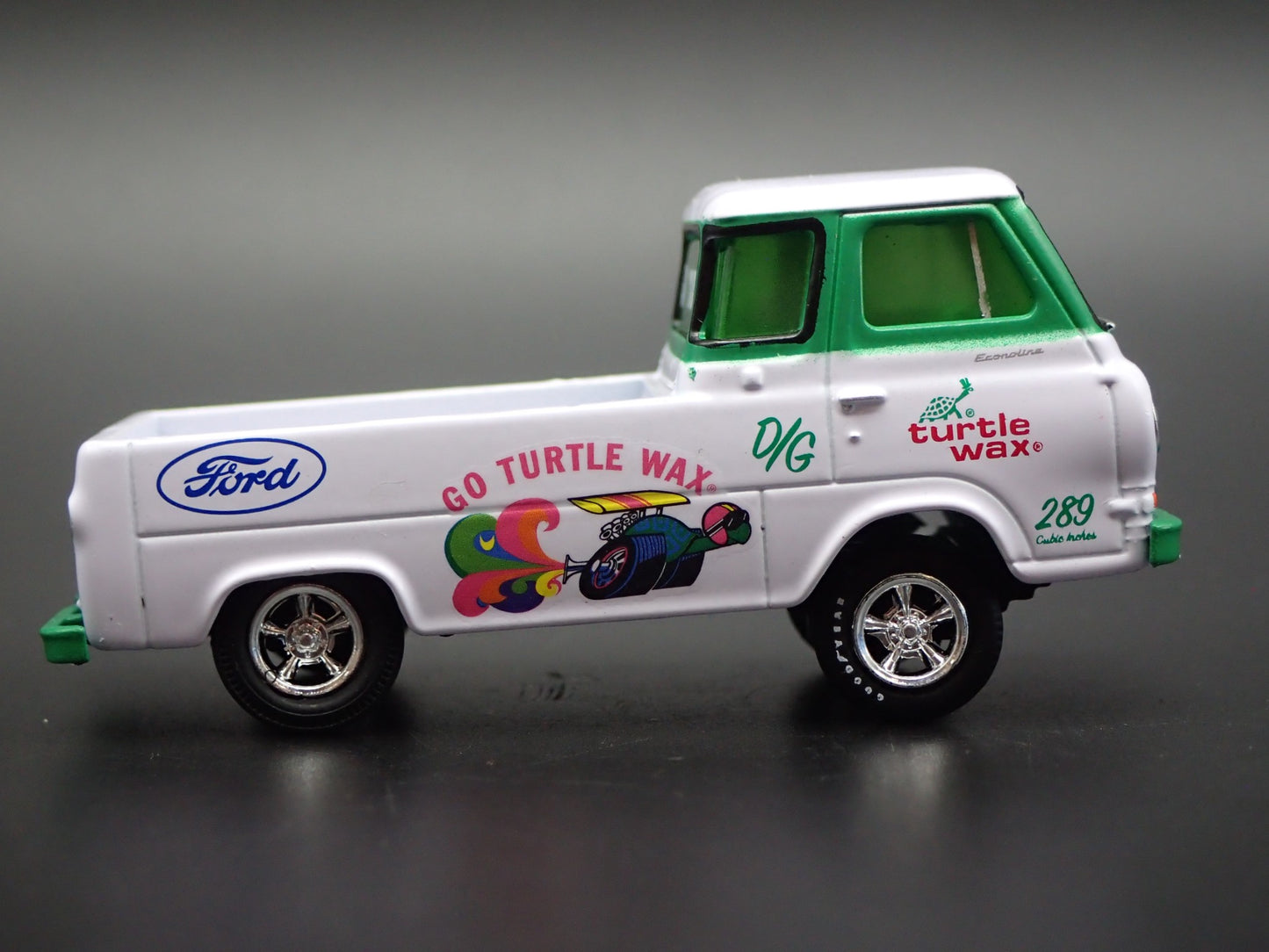 1965 FORD ECONOLINE PICKUP TRUCK TURTLE WAX GASSER 1:64 SCALE DIECAST MODEL CAR
