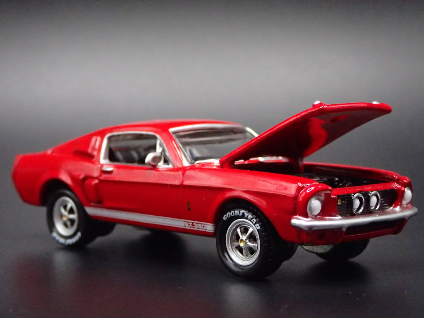 1967 67 FORD MUSTANG SHELBY GT500 RED 1:64 SCALE DIORAMA DIECAST MODEL CAR