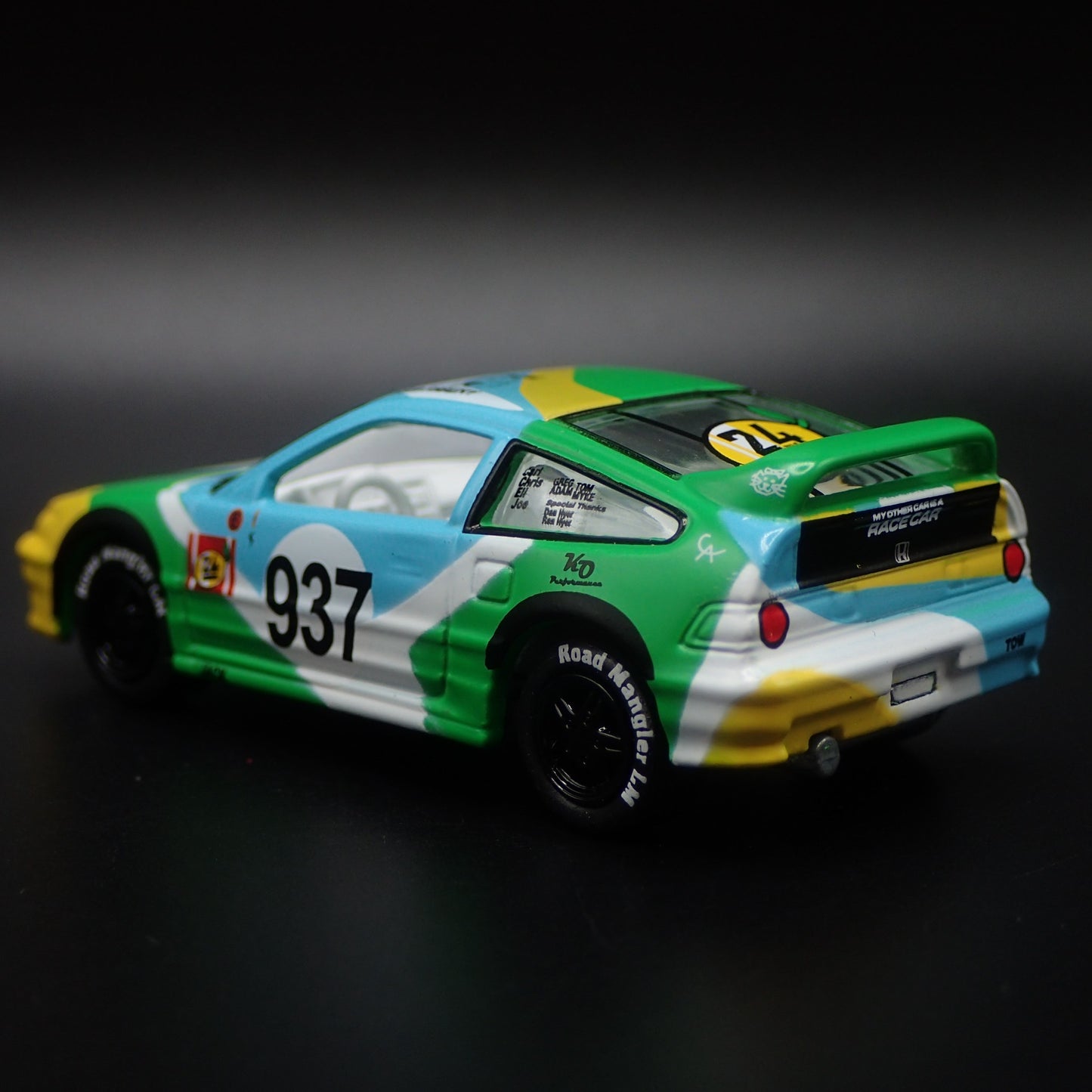 1984-1991 HONDA CRX HATCHBACK 1:64 SCALE COLLECTIBLE DIORAMA DIECAST MODEL CAR