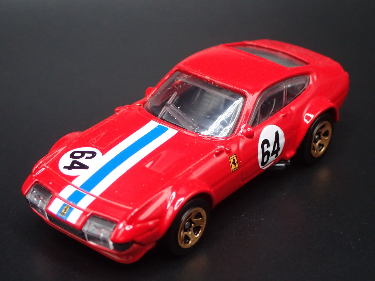 1968-1973 FERRARI 365 GTB4 COMPETIZIONE RED 1:64 SCALE DIORAMA DIECAST MODEL CAR