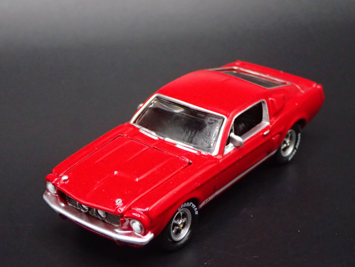 1967 67 FORD MUSTANG SHELBY GT500 RED 1:64 SCALE DIORAMA DIECAST MODEL CAR