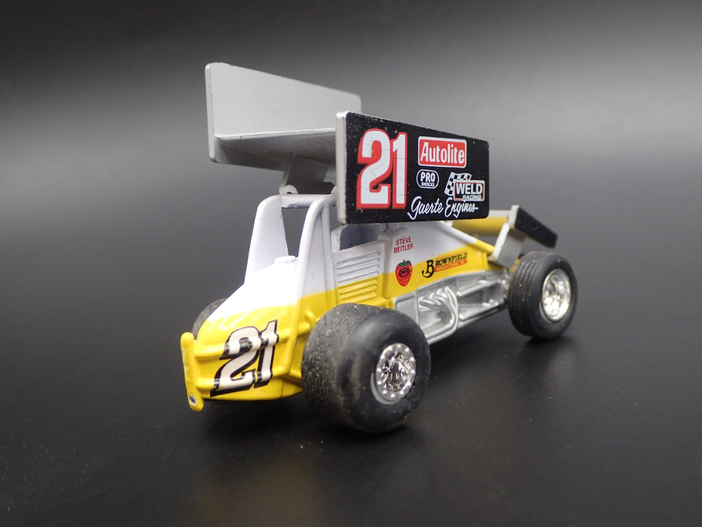 SPRINT CAR #21 STEVE BEITLER AUTOLITE WEATHERED 1:64 SCALE DIECAST MODEL CAR