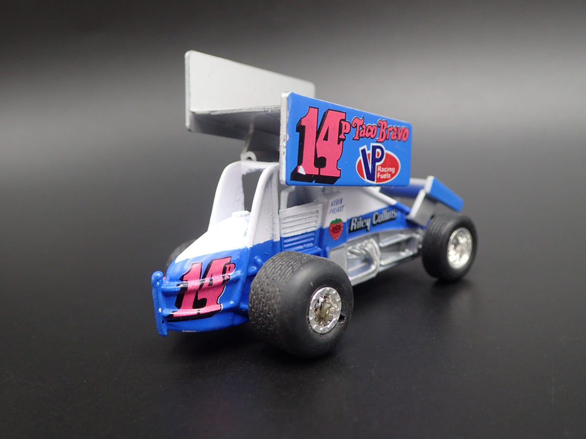 SPRINT CAR #14P KEVIN PYLANT VP RACING TACO 1:64 SCALE DIORAMA DIECAST MODEL CAR-Burning Rubber Toy Company