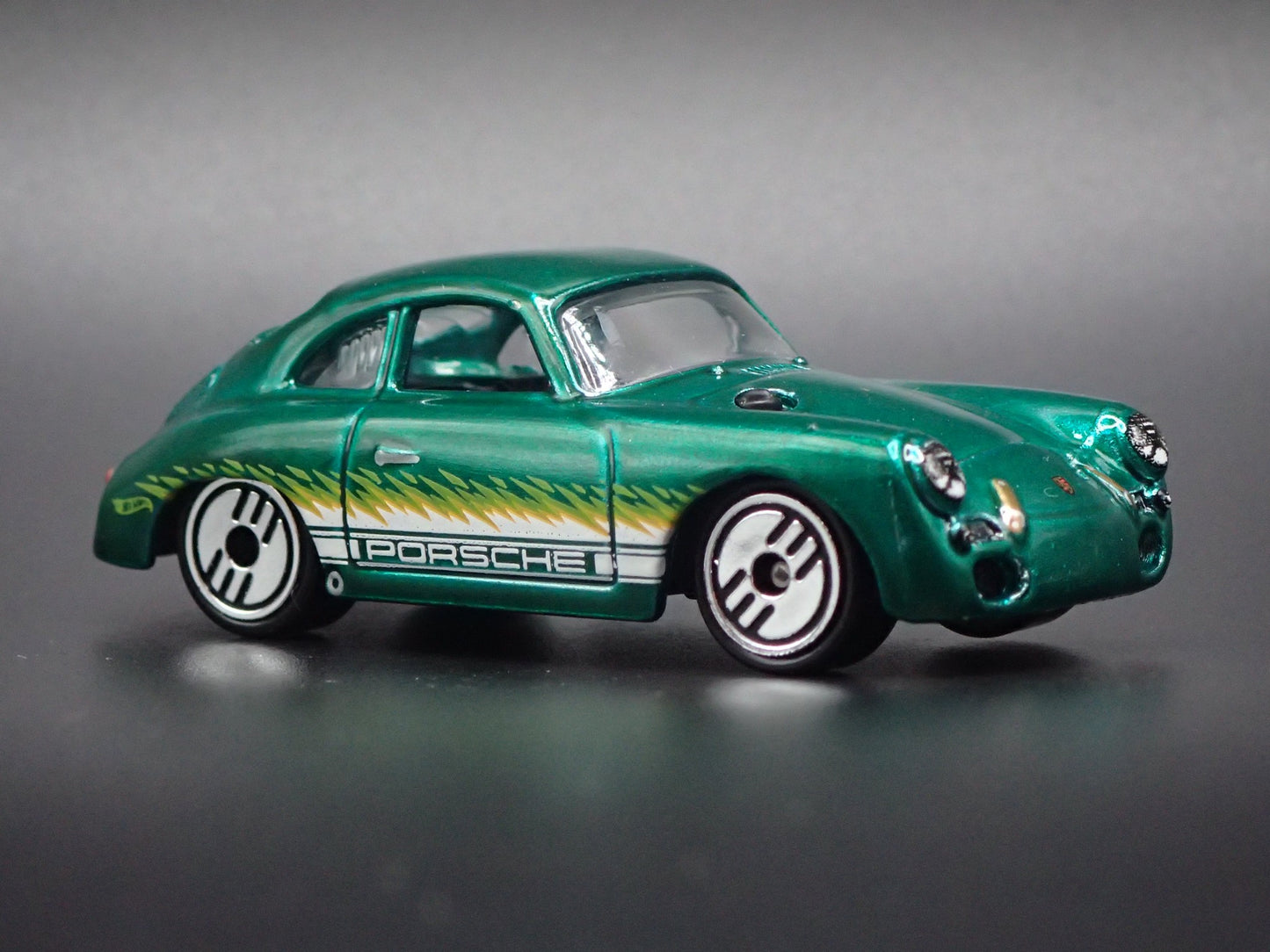 1955-1959 PORSCHE 356A OUTLAW 1:64 SCALE COLLECTIBLE DIORAMA DIECAST MODEL CAR