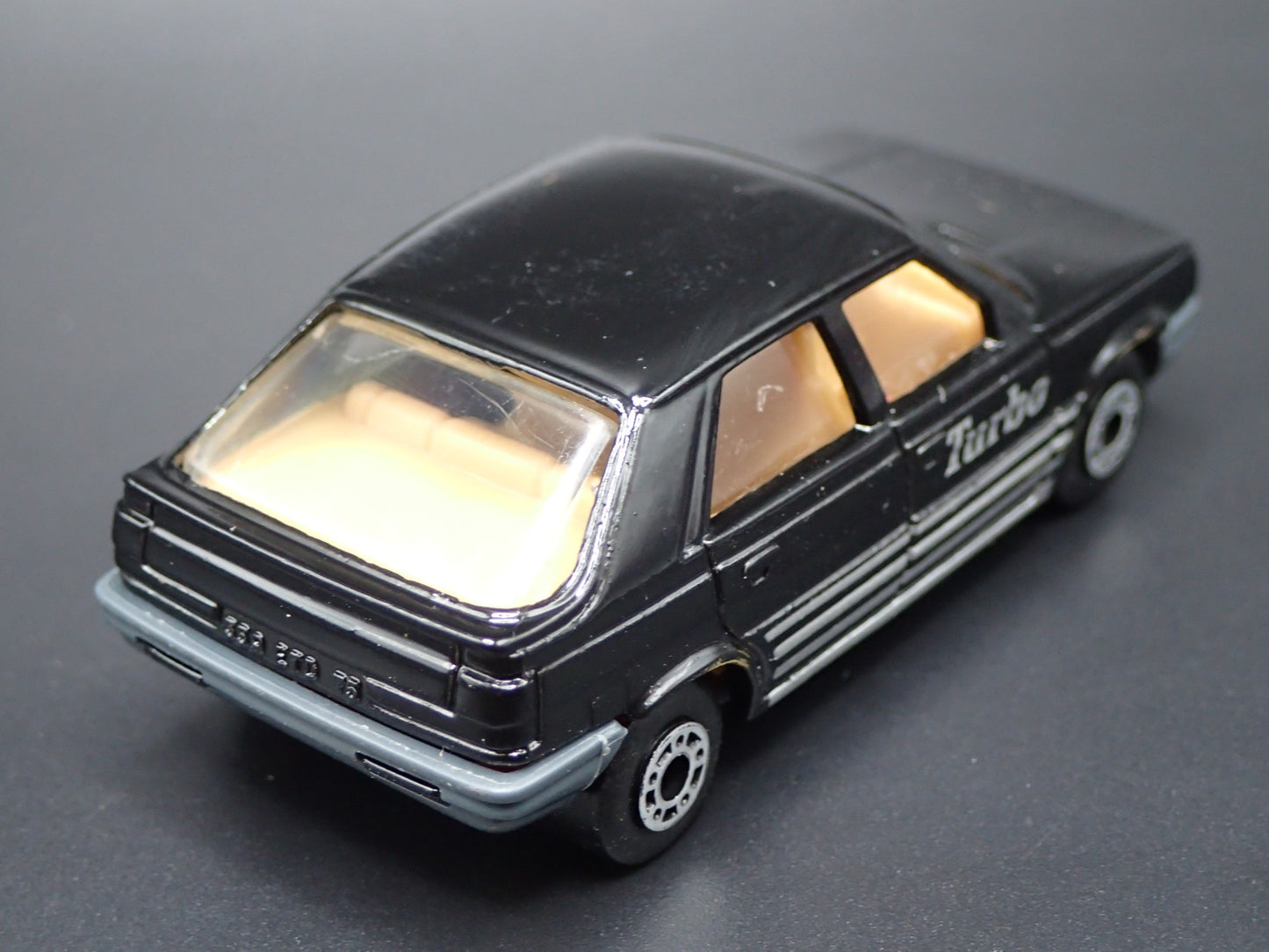 1984-1996 RENAULT 5 TURBO BLACK 1:64 SCALE COLLECTIBLE DIORAMA DIECAST MODEL CAR