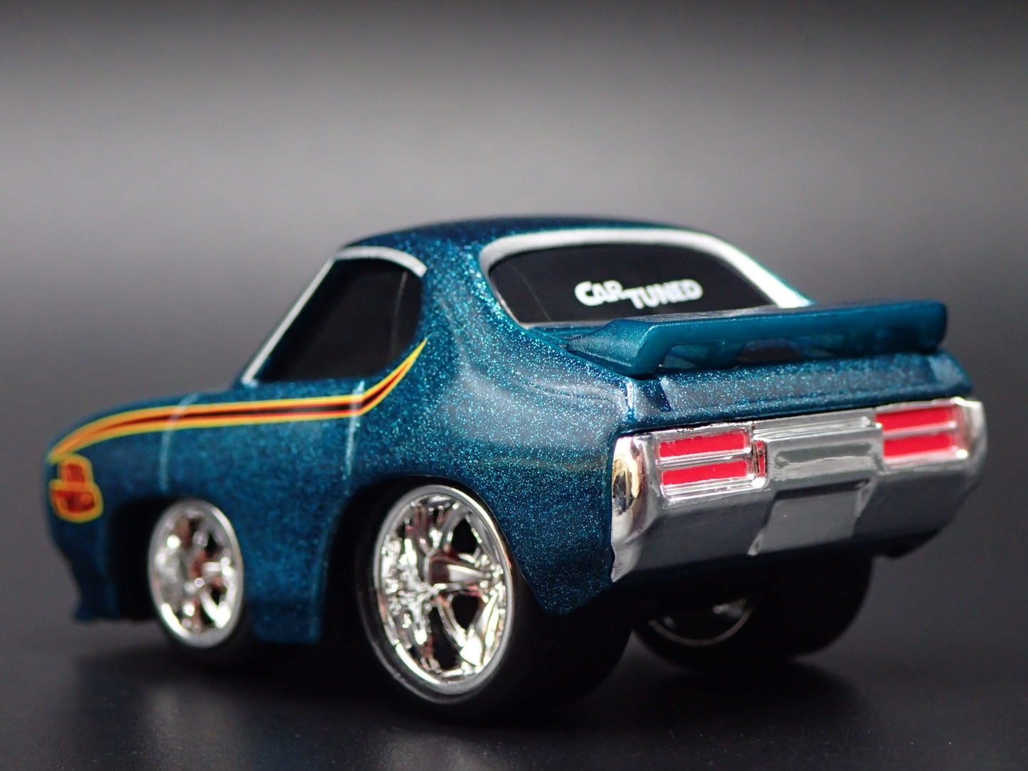 1969 69 PONTIAC GTO JUDGE CAR TUNED RARE 1:64 SCALE DIORAMA DIECAST MODEL CAR