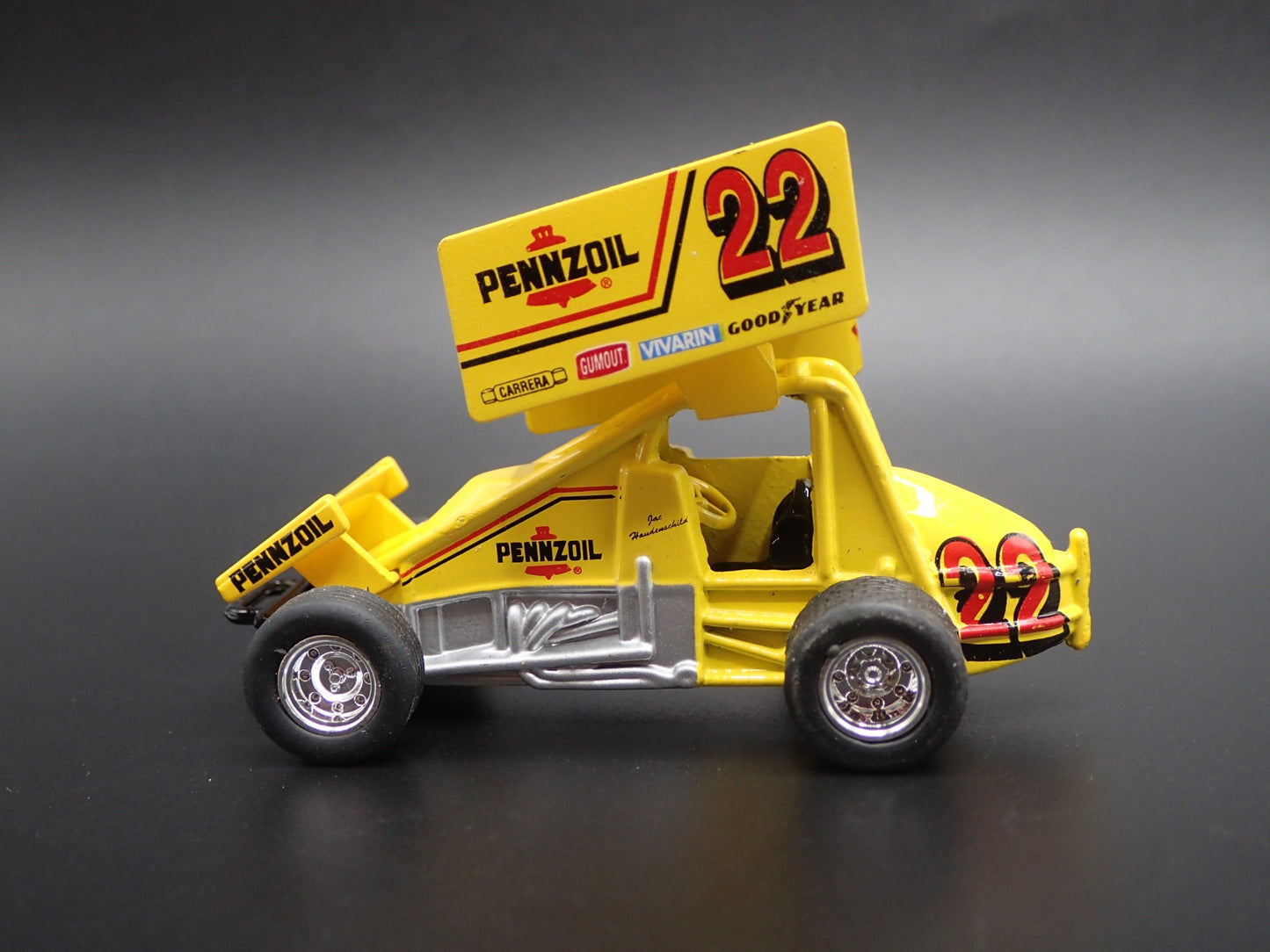 SPRINT CAR #22 JAC HAUDENSCHILD PENNZOIL 1:64 SCALE DIORAMA DIECAST MODEL CAR