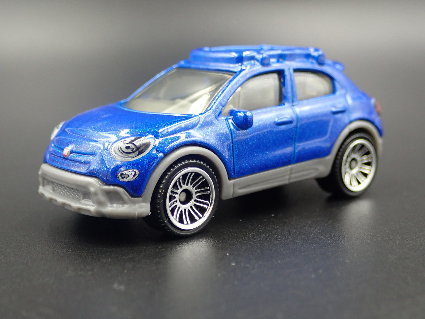 2015-2024 FIAT 500X 4 FOUR DOOR BLUE 1/64 SCALE COLLECTIBLE DIECAST MODEL CAR