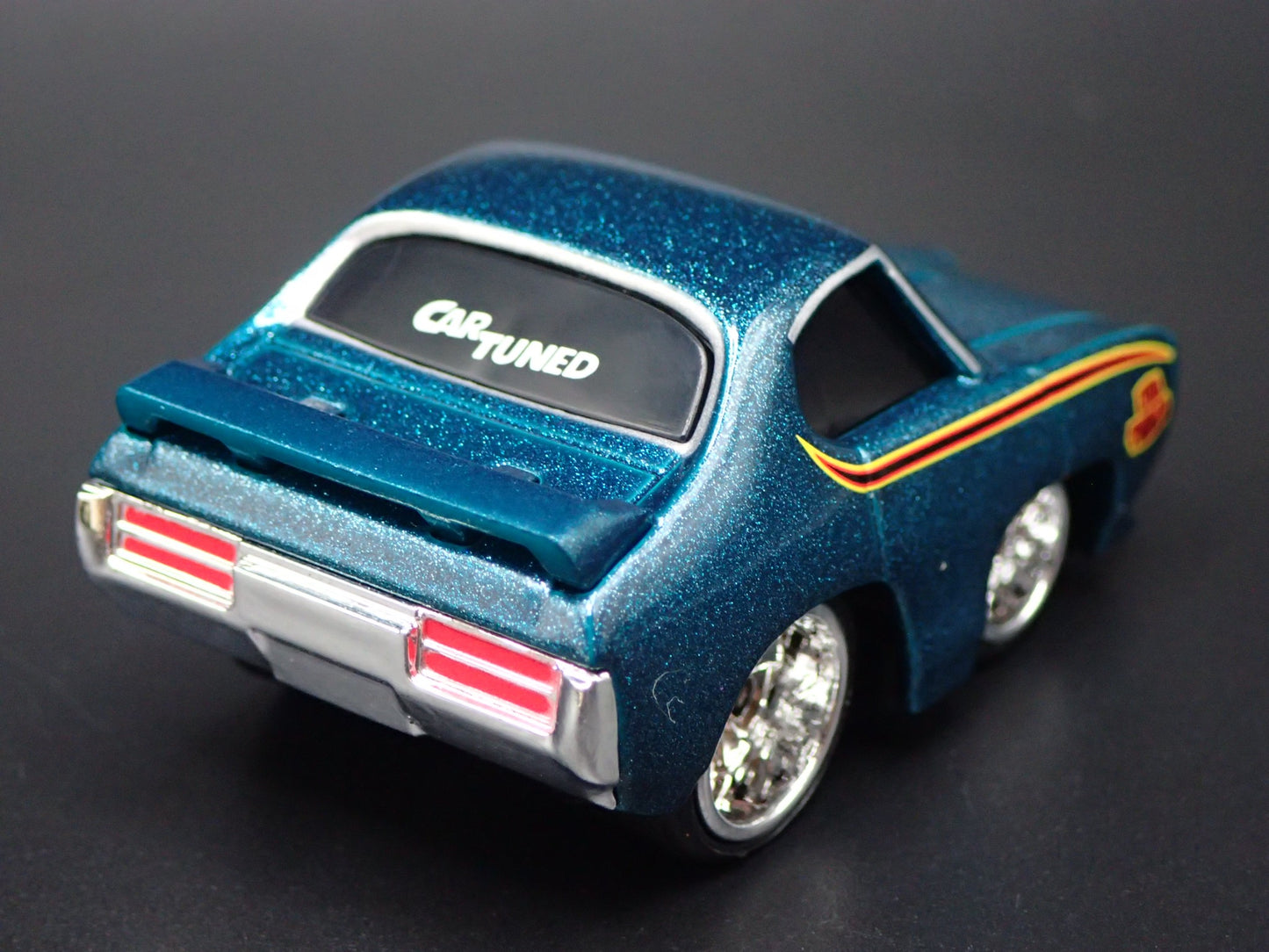 1969 69 PONTIAC GTO JUDGE CAR TUNED RARE 1:64 SCALE DIORAMA DIECAST MODEL CAR