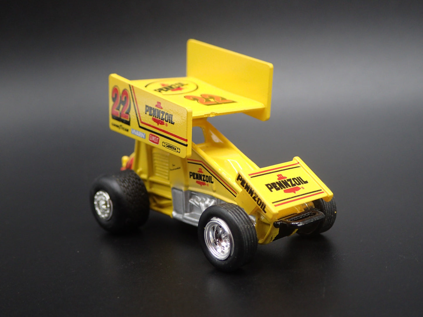SPRINT CAR #22 JAC HAUDENSCHILD PENNZOIL 1:64 SCALE DIORAMA DIECAST MODEL CAR