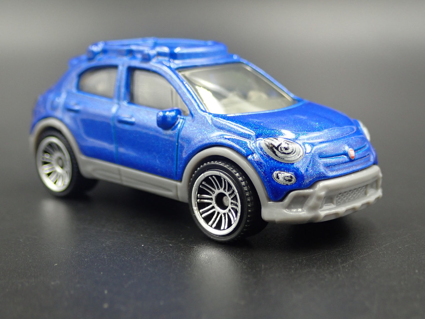 2015-2024 FIAT 500X 4 FOUR DOOR BLUE 1/64 SCALE COLLECTIBLE DIECAST MODEL CAR