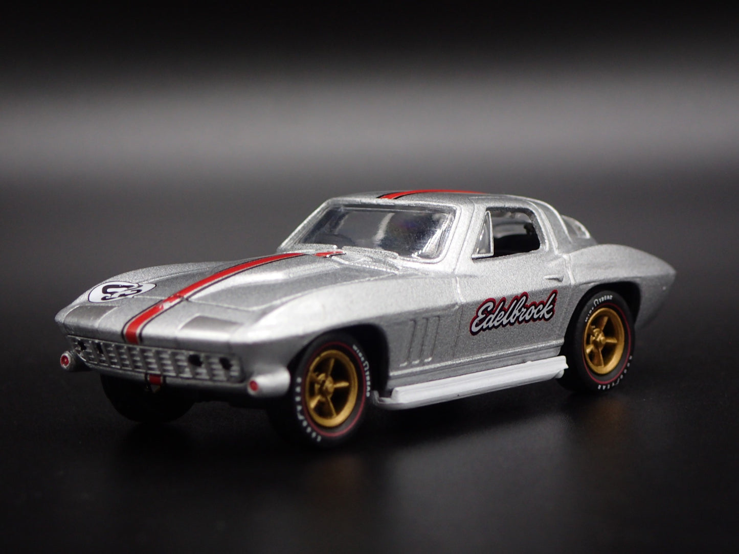 1966 66 CHEVY CHEVROLET CORVETTE 427 EDELBROCK RARE 1:64 SCALE DIECAST MODEL CAR