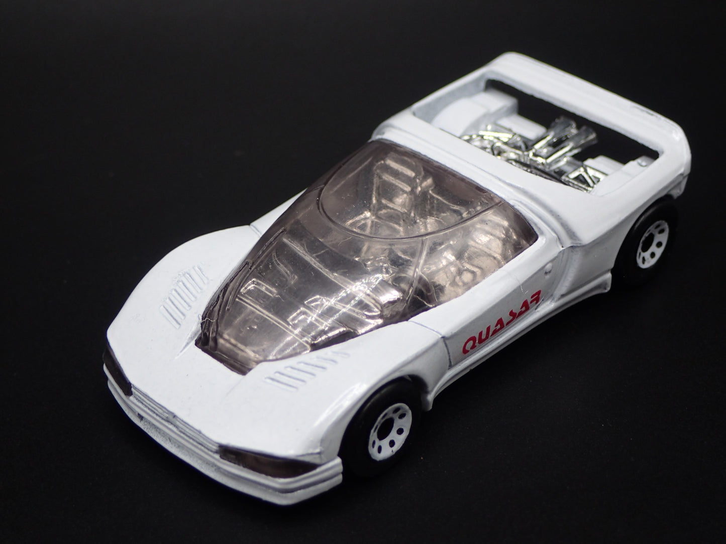 1984 84 PEUGEOT CONCEPT WHITE 1:64 SCALE COLLECTIBLE DIORAMA DIECAST MODEL CAR