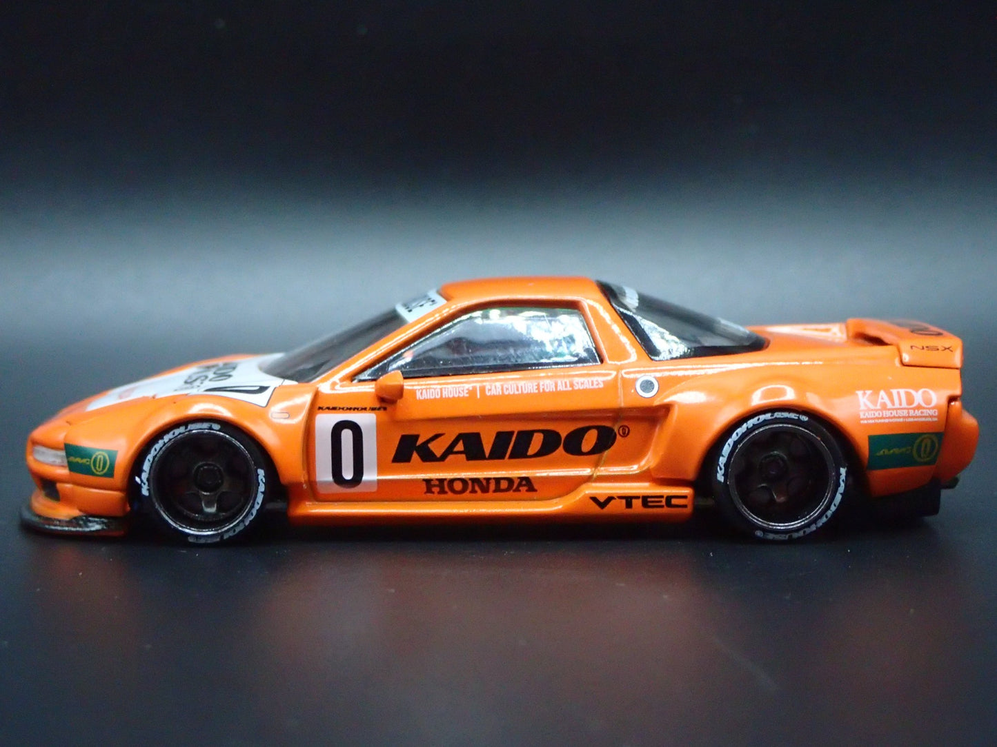 HONDA NSX KAIDO HOUSE RACING V1 1:64 SCALE COLLECTIBLE DIORAMA DIECAST MODEL CAR