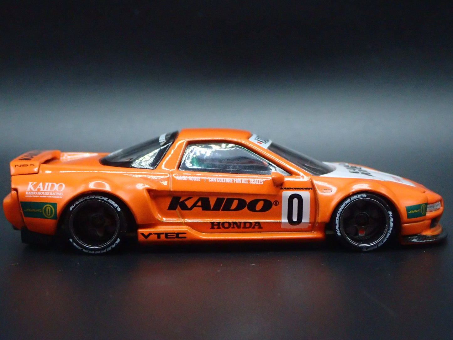 HONDA NSX KAIDO HOUSE RACING V1 1:64 SCALE COLLECTIBLE DIORAMA DIECAST MODEL CAR