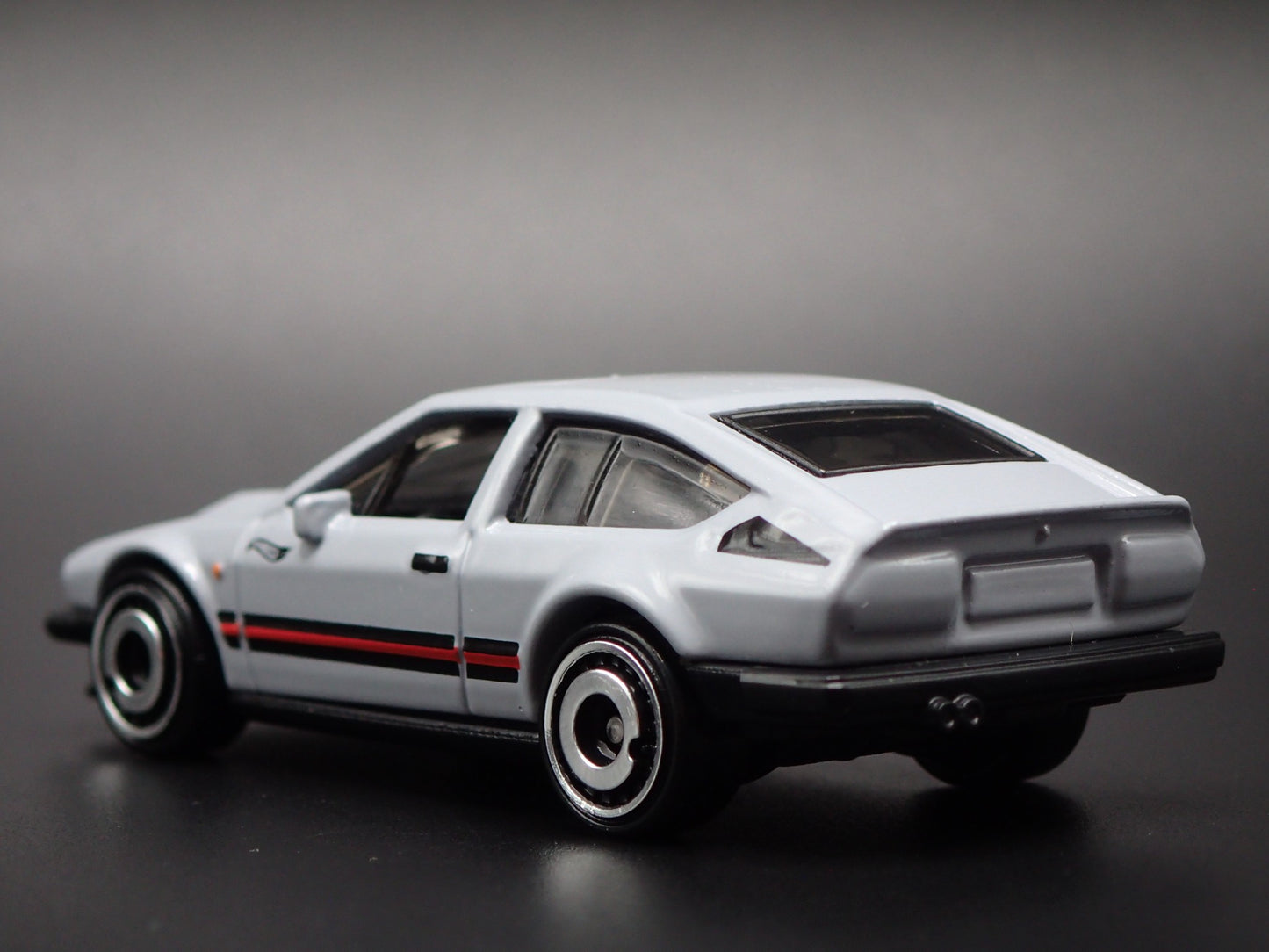 1981-1987 ALFA ROMEO GTV6 3.0 GRAY 1:64 SCALE COLLECTIBLE DIECAST MODEL CAR