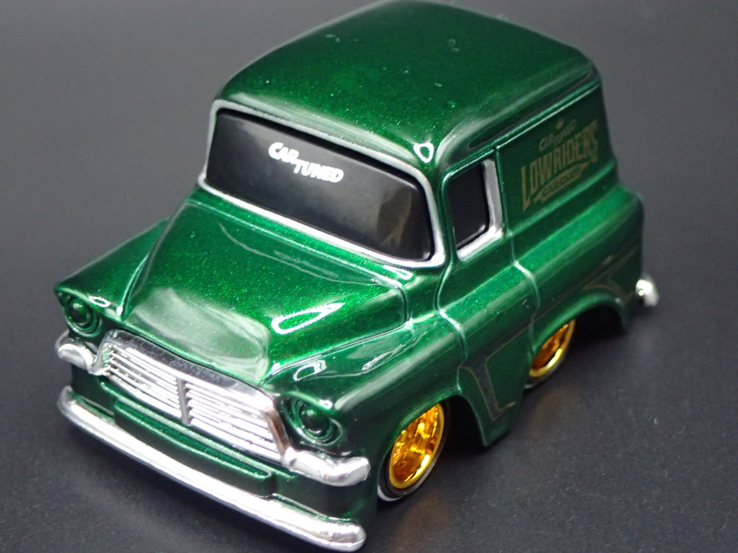 1957 57 GMC PANEL TRUCK CAR TUNED LOWRIDER 1/64 SCALE DIORAMA DIECAST MODEL CAR