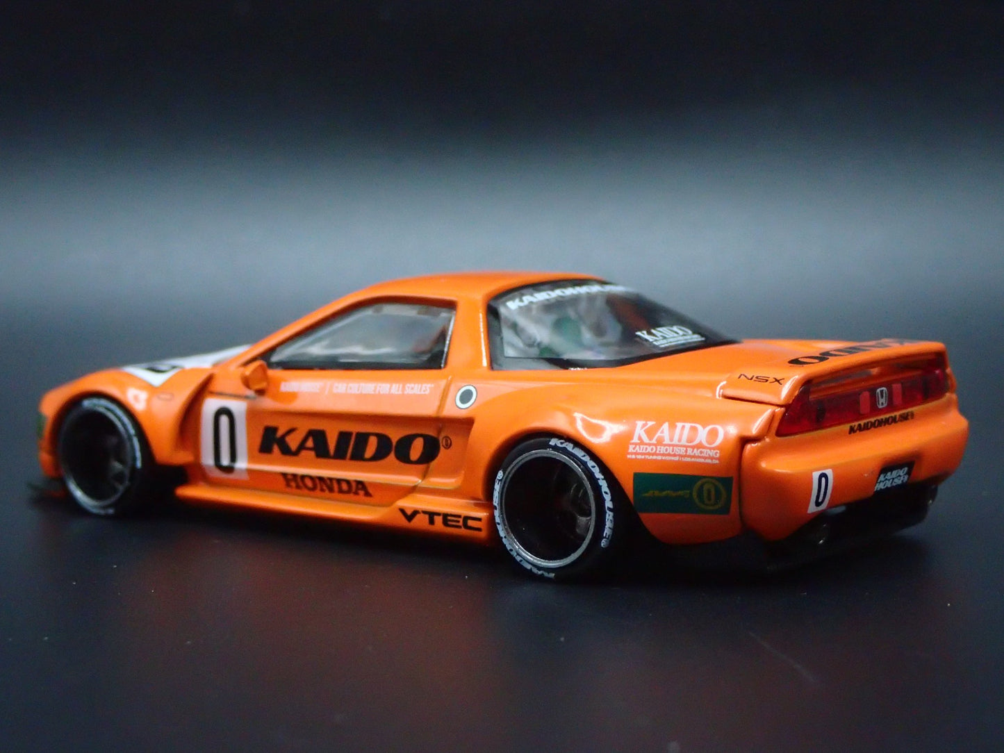 HONDA NSX KAIDO HOUSE RACING V1 1:64 SCALE COLLECTIBLE DIORAMA DIECAST MODEL CAR