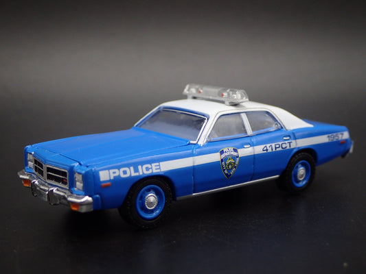 1978 78 DODGE MONACO NYPD RARE 1/64 SCALE COLLECTIBLE DIORAMA DIECAST MODEL CAR-Burning Rubber Toy Company