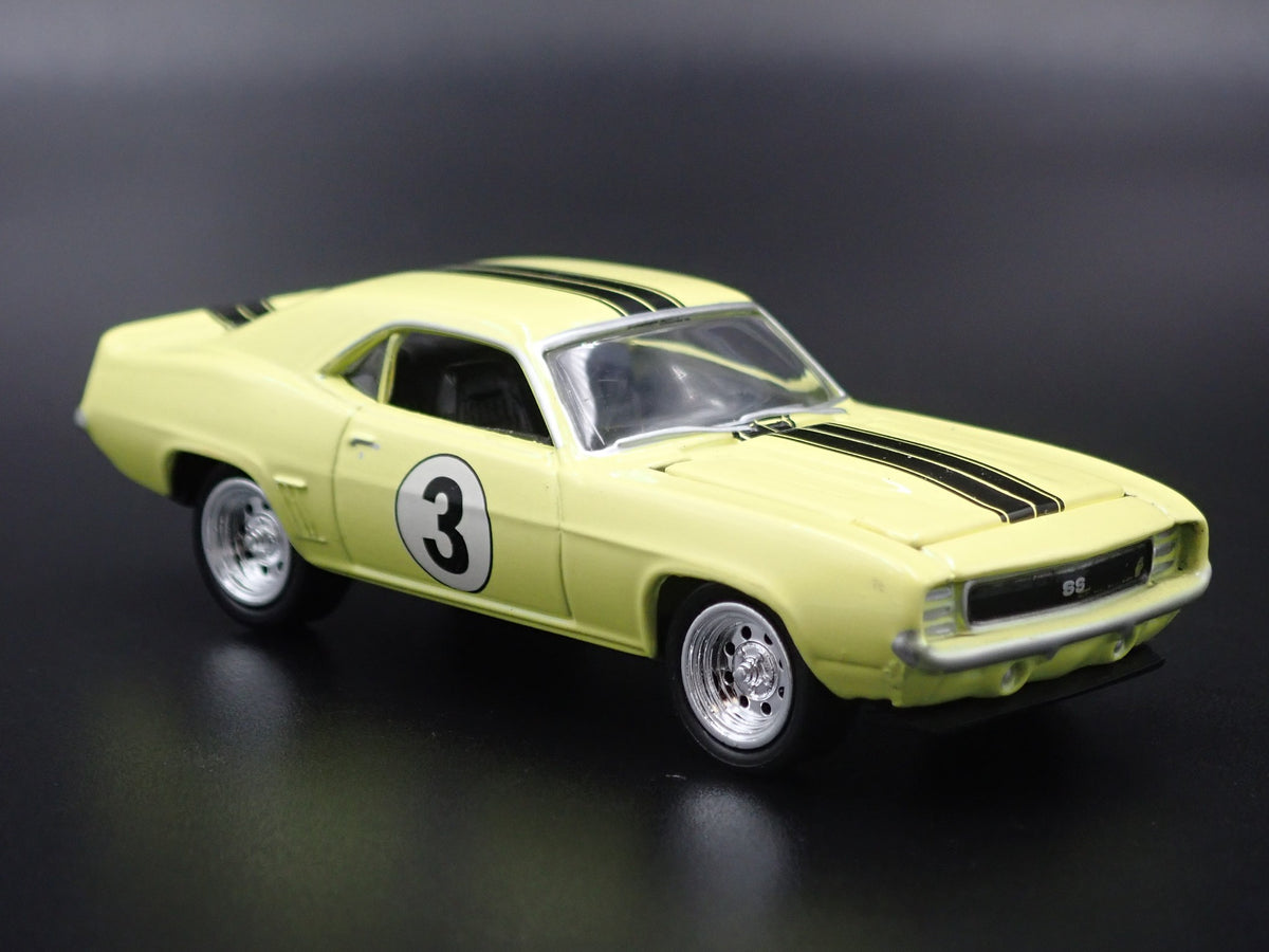 1969 69 CHEVY CHEVROLET CAMARO SS 1:64 SCALE COLLECTIBLE DIECAST MODEL CAR