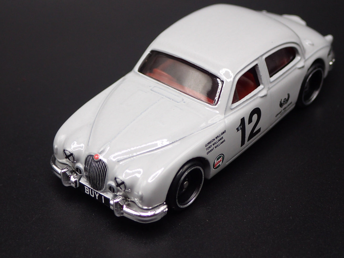 1955-1959 JAGUAR MK1 GRAY 1/64 SCALE COLLECTIBLE DIORAMA DIECAST MODEL CAR