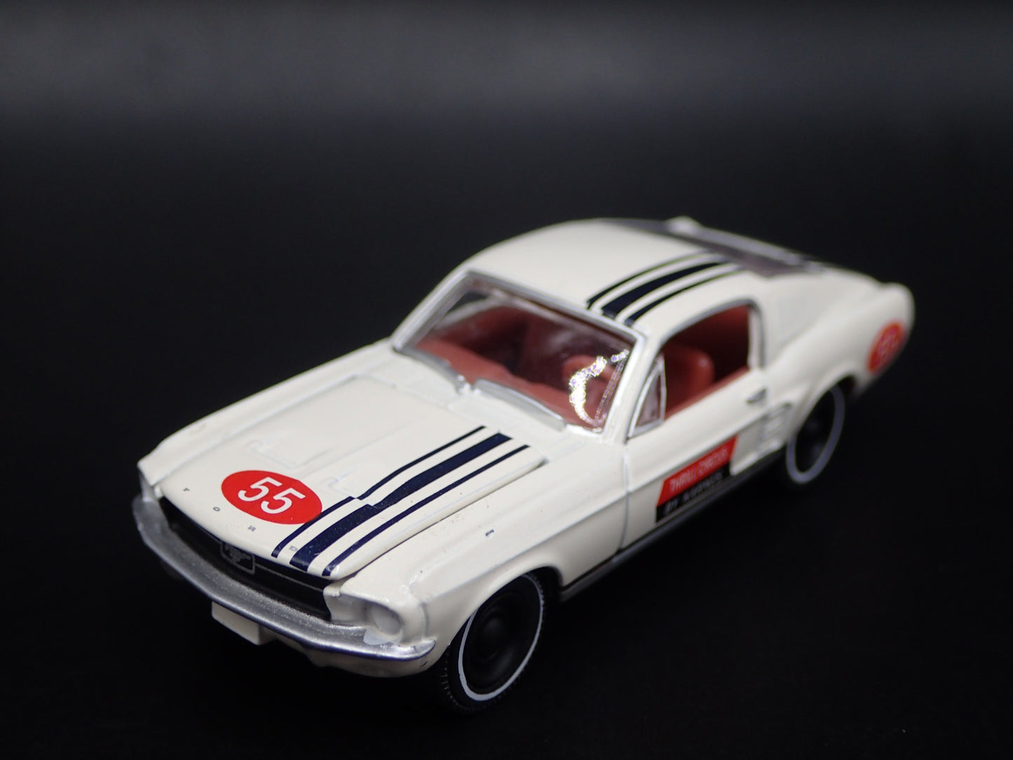 1967 67 FORD MUSTANG FASTBACK WHITE 1:64 SCALE COLLECTIBLE DIECAST MODEL CAR
