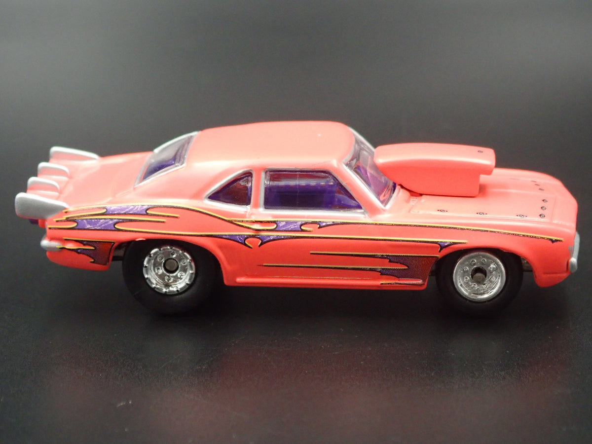 1969 CHEVY CHEVROLET CAMARO PRO STREET RARE 1:64 SCALE DIORAMA DIECAST MODEL CAR