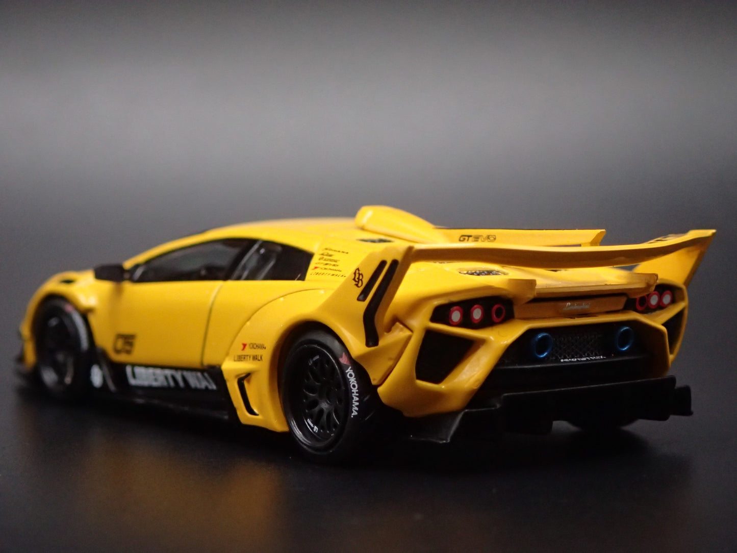 LAMBORGHINI MURCIELAGO GT EVO LB SILHOUETTE WORKS 1:64 SCALE DIECAST MODEL CAR