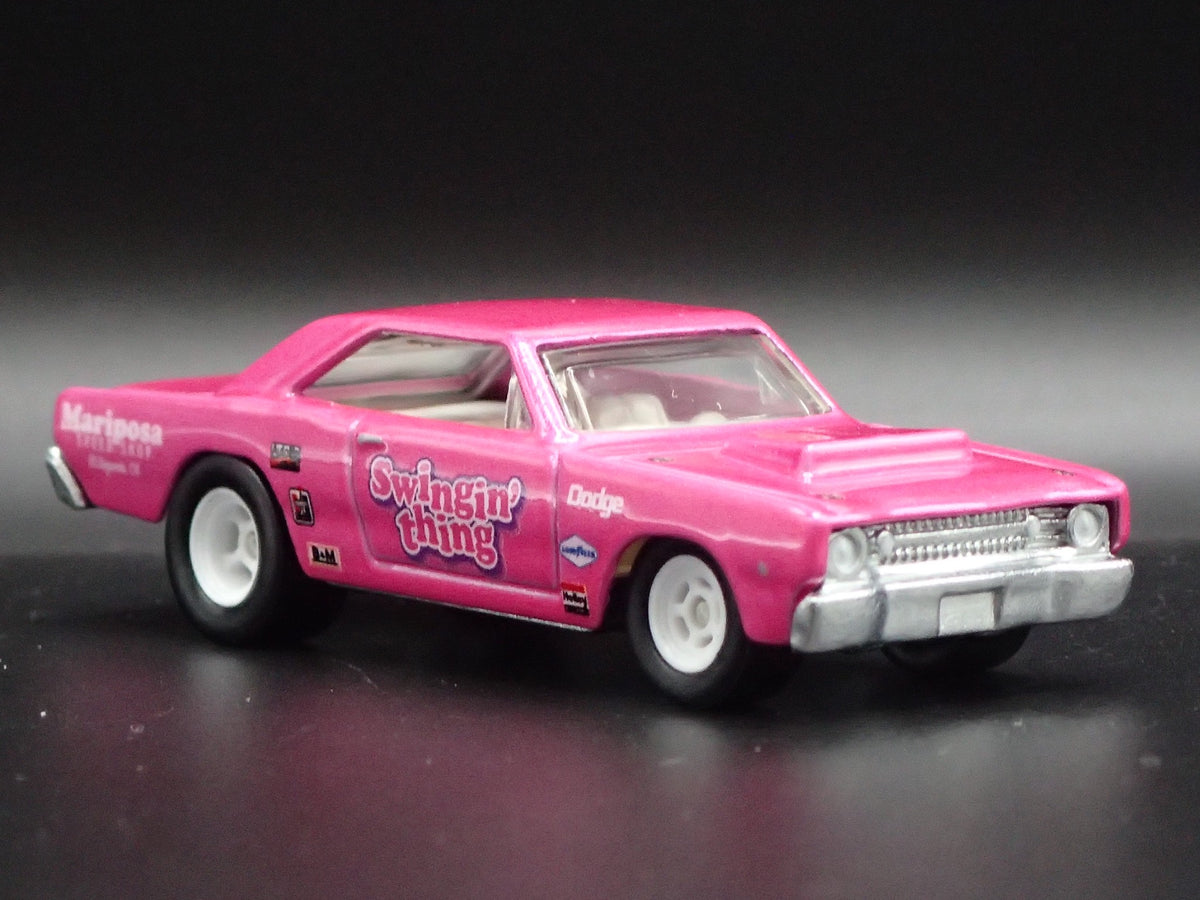 1968 68 DODGE DART SWINGIN THING NHRA DRAG 1:64 SCALE DIORAMA DIECAST MODEL CAR-Burning Rubber Toy Company