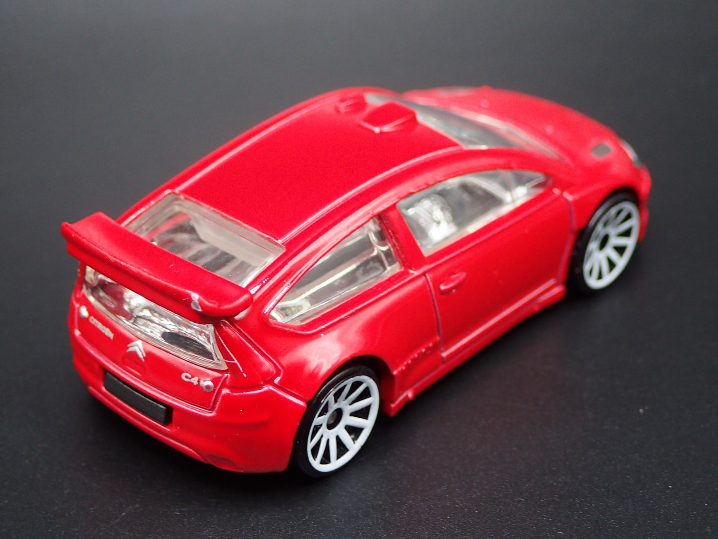 2007-2010 CITROEN C4 RALLY RED 1:64 SCALE COLLECTIBLE DIORAMA DIECAST MODEL CAR