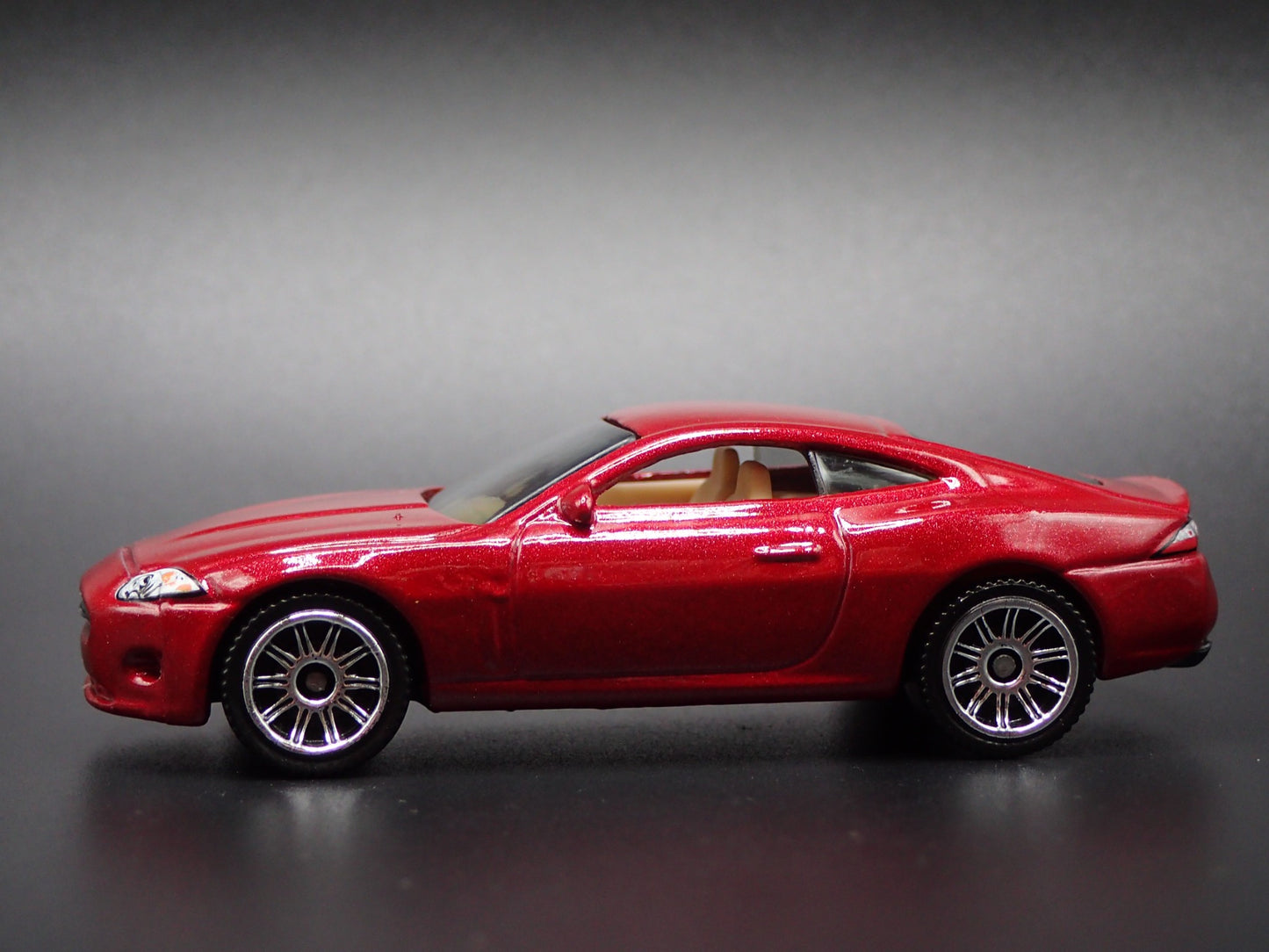 2006-2014 JAGUAR XK BURGUNDY 1/64 SCALE COLLECTIBLE DIORAMA DIECAST MODEL CAR