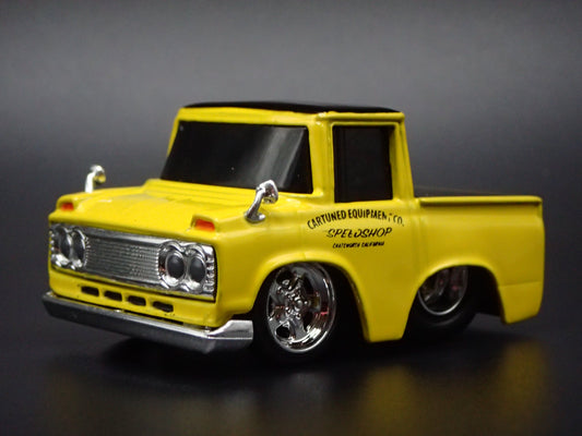 1973 73 TOYOTA STOUT PICKUP TRUCK CAR TUNED 1:64 SCALE DIORAMA DIECAST MODEL CAR