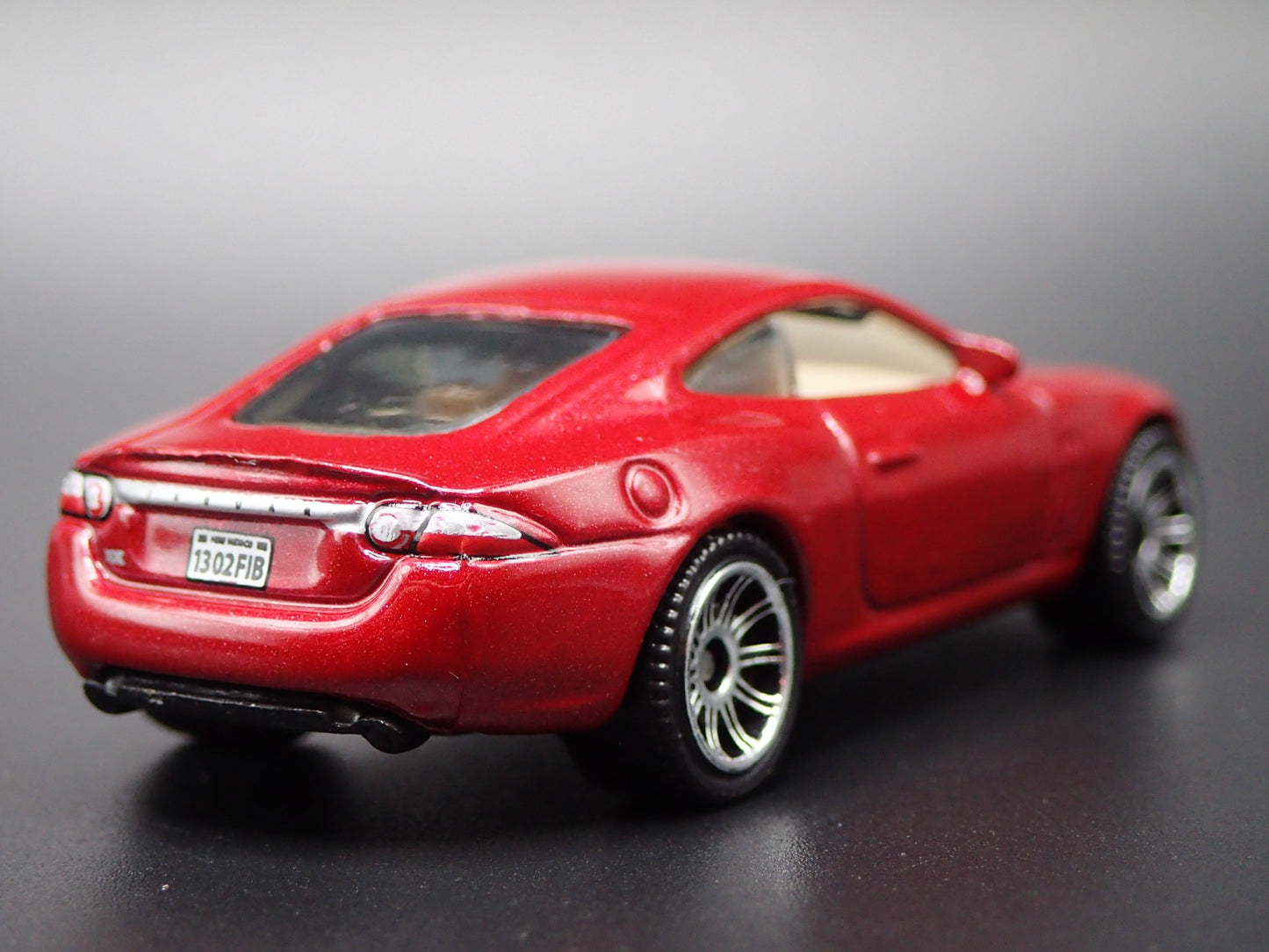 2006-2014 JAGUAR XK BURGUNDY 1/64 SCALE COLLECTIBLE DIORAMA DIECAST MODEL CAR