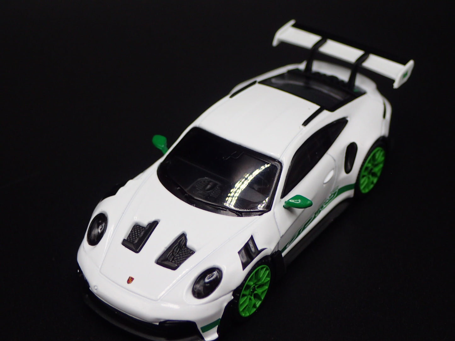 2018-2025 PORSCHE 911 GT3 RS 992 WHITE 1:64 SCALE DIORAMA DIECAST MODEL CAR