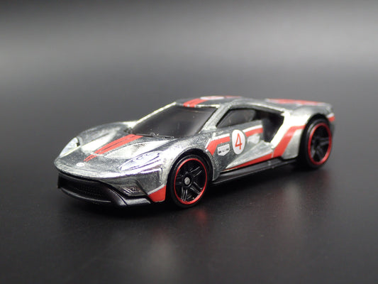 2017-2022 FORD GT SUPERCAR SILVER RARE 1:64 SCALE COLLECTIBLE DIECAST MODEL CAR