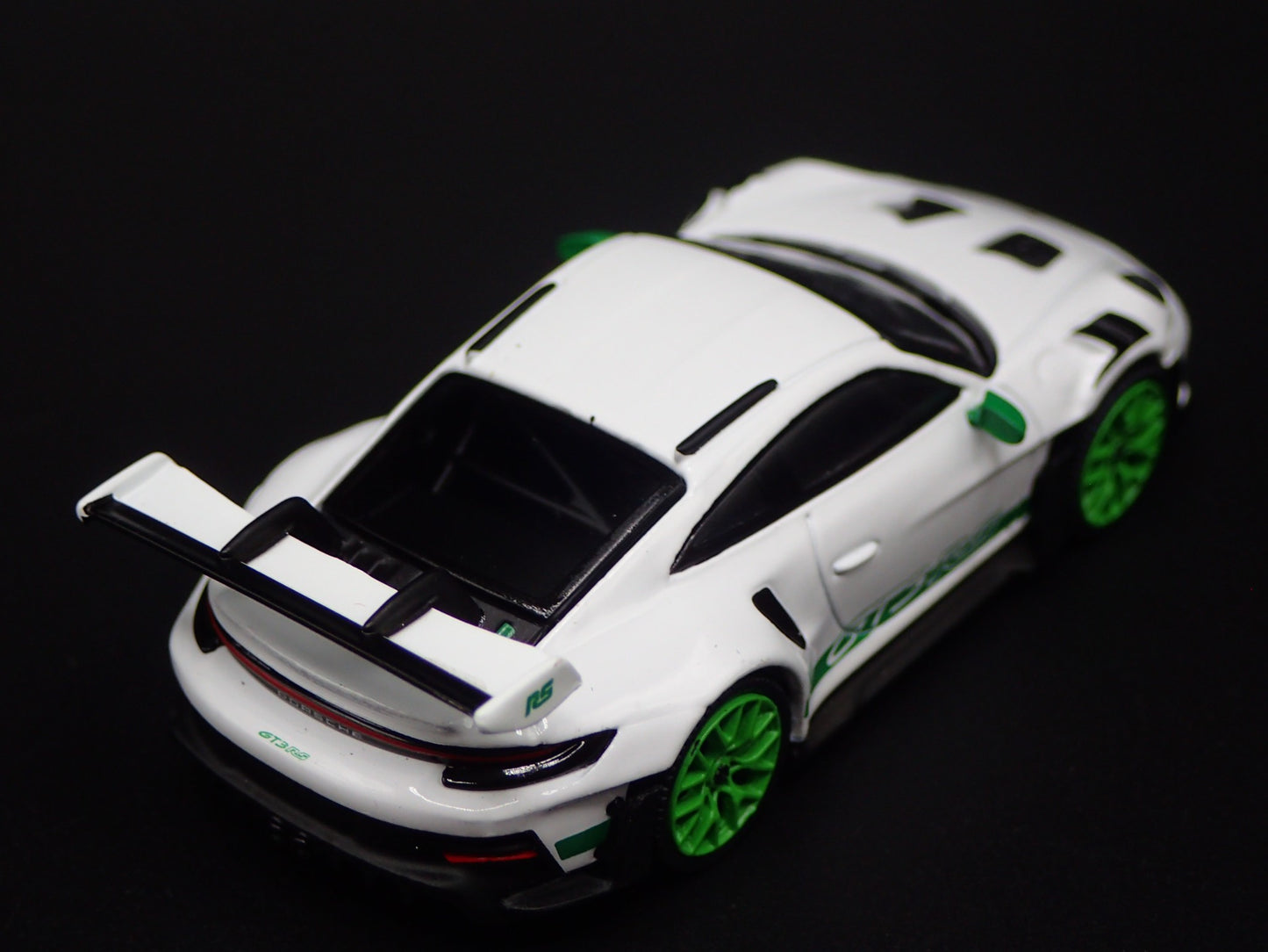 2018-2025 PORSCHE 911 GT3 RS 992 WHITE 1:64 SCALE DIORAMA DIECAST MODEL CAR