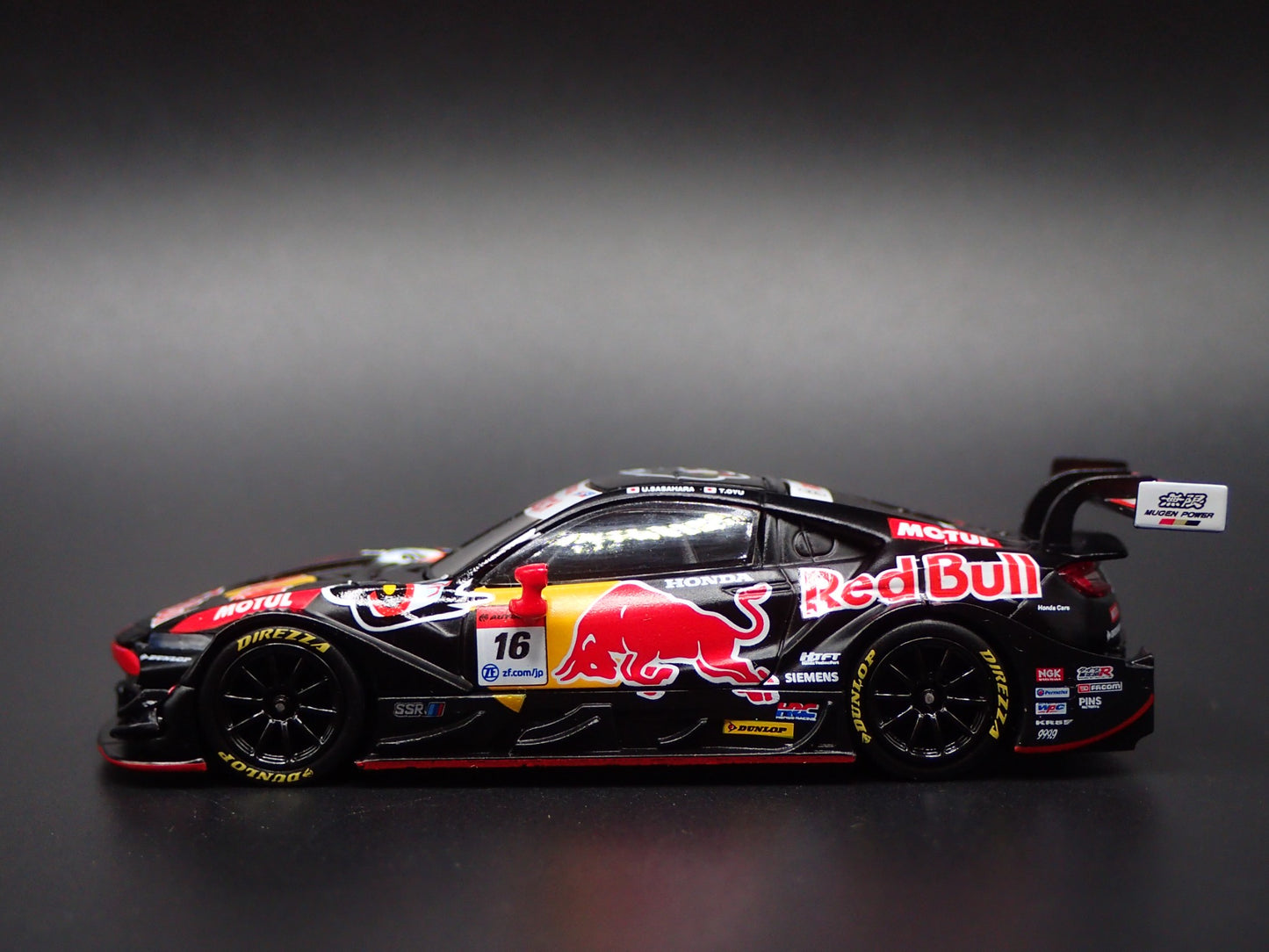 HONDA NSX GT3 S #16 2022 SUPER GT SERIES RED BULL 1:64 SCALE DIECAST MODEL CAR