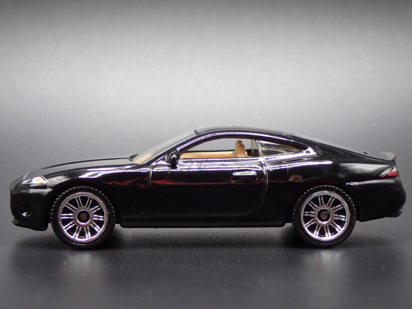 2006-2014 JAGUAR XK BLACK 1/64 SCALE COLLECTIBLE DIORAMA DIECAST MODEL CAR