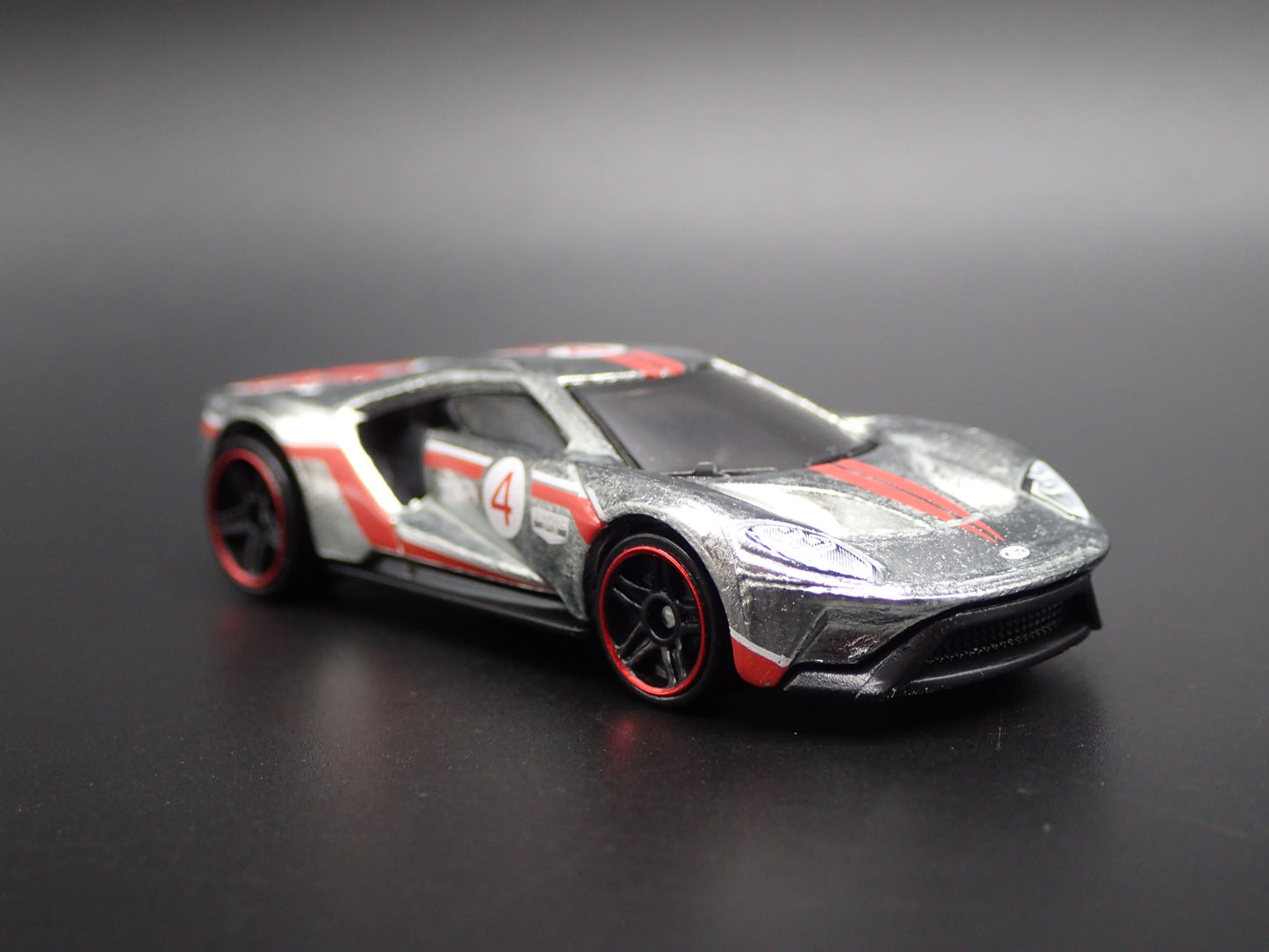 2017-2022 FORD GT SUPERCAR SILVER RARE 1:64 SCALE COLLECTIBLE DIECAST MODEL CAR