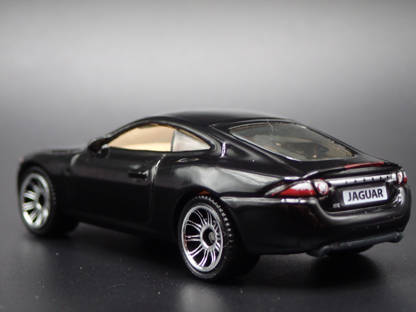 2006-2014 JAGUAR XK BLACK 1/64 SCALE COLLECTIBLE DIORAMA DIECAST MODEL CAR
