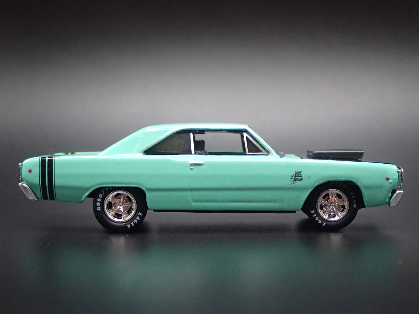 1968 68 DODGE DART GTS RARE 1:64 SCALE COLLECTIBLE DIORAMA DIECAST MODEL CAR