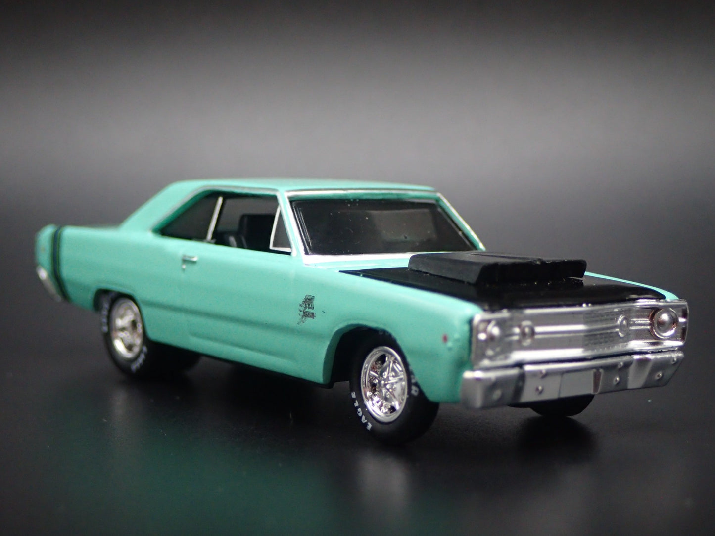 1968 68 DODGE DART GTS RARE 1:64 SCALE COLLECTIBLE DIORAMA DIECAST MODEL CAR