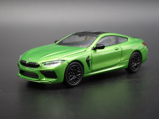2019-2025 BMW M8 COUPE GREEN 1:64 SCALE COLLECTIBLE DIORAMA DIECAST MODEL CAR