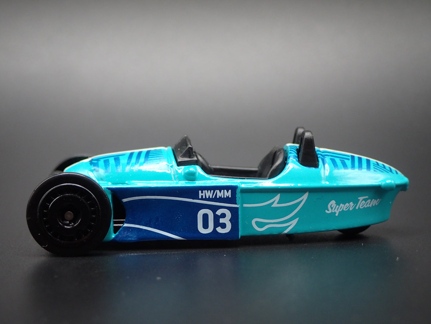 2022-2025 MORGAN SUPER 3 TEAL 1:64 SCALE COLLECTIBLE DIORAMA DIECAST MODEL CAR