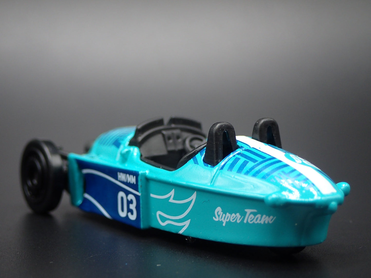 2022-2025 MORGAN SUPER 3 TEAL 1:64 SCALE COLLECTIBLE DIORAMA DIECAST MODEL CAR