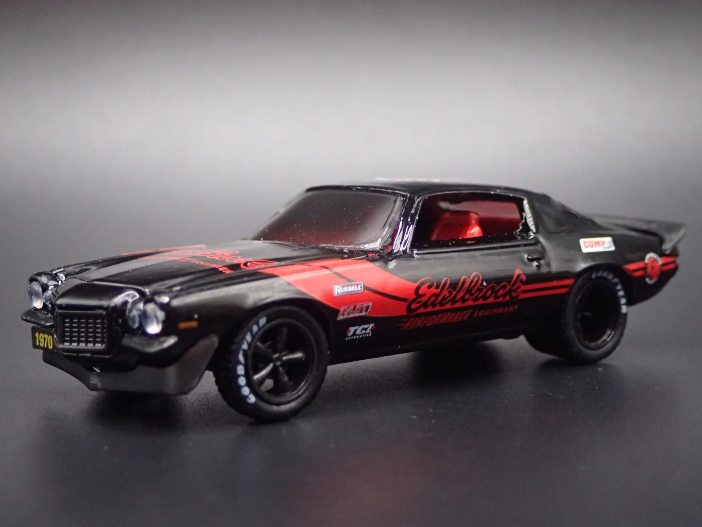 1970 70 CHEVY CHEVROLET CAMARO EDELBROCK 1/64 SCALE DIORAMA DIECAST MODEL CAR